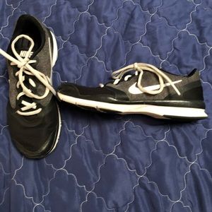NIKE TRAINING SHOES